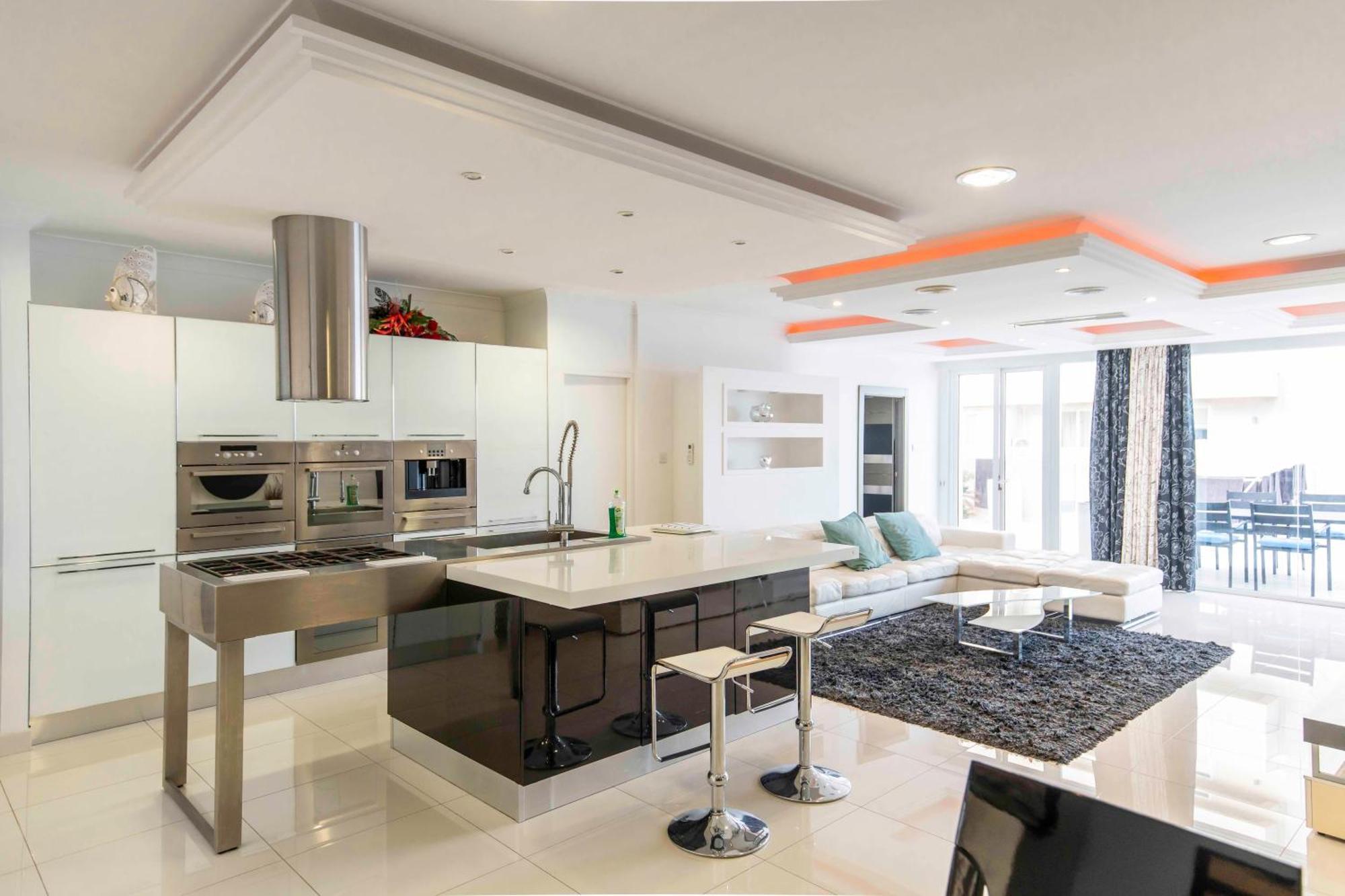 Oceanfront 3Br Penthouse Luxury & Views In Sliema Apartment Exterior photo